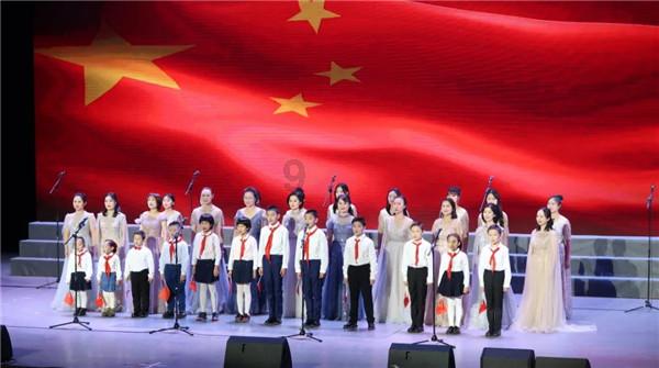 周鸿祎:创业者不能只给员工画饼空谈奋斗精神,应分享创业成果